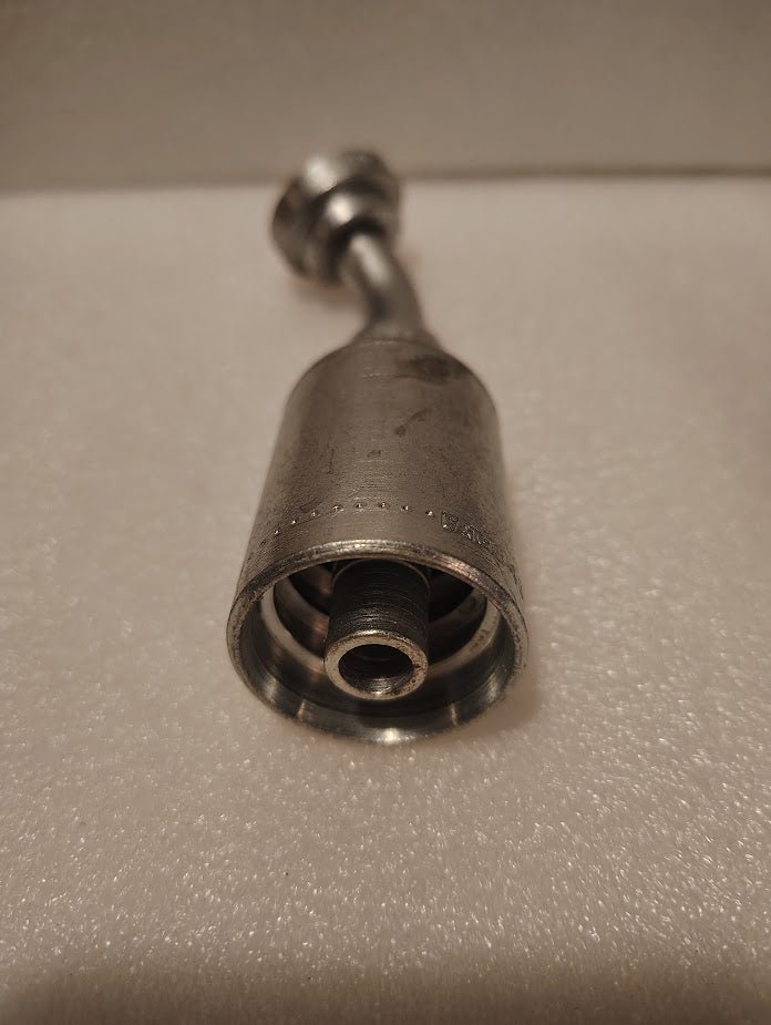 Weatherhead 43008U - G41 | 1/2" Hose x 1/2" Code 61 Flange Fitting - 45 bend | GW50 - 8x8 Fitting