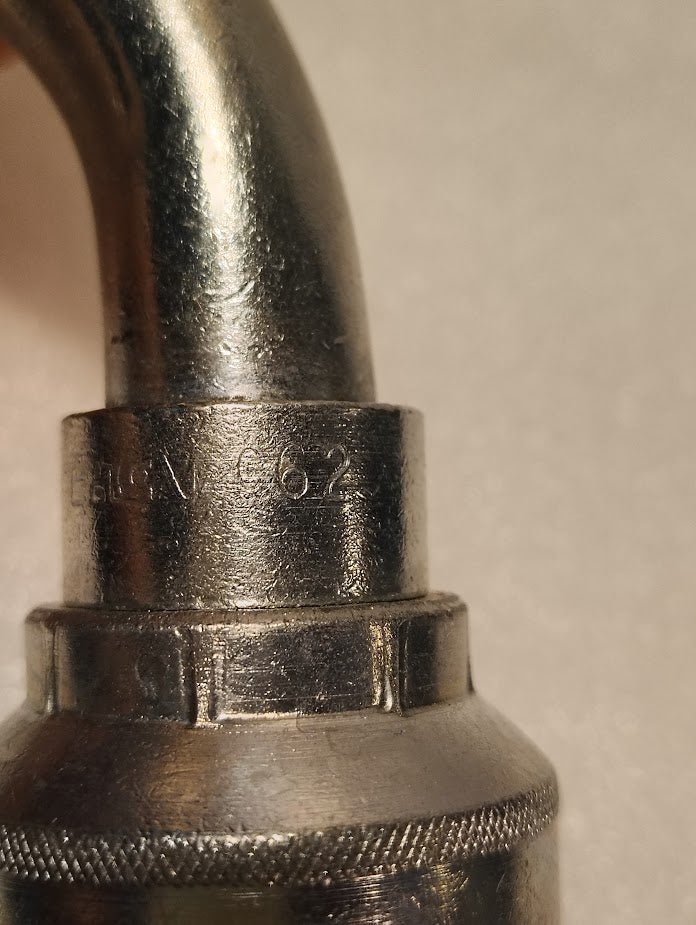 Weatherhead 43012U - C62 | 3/4" Hose x 3/4" JIC Swivel Fitting - 60 bend Fitting