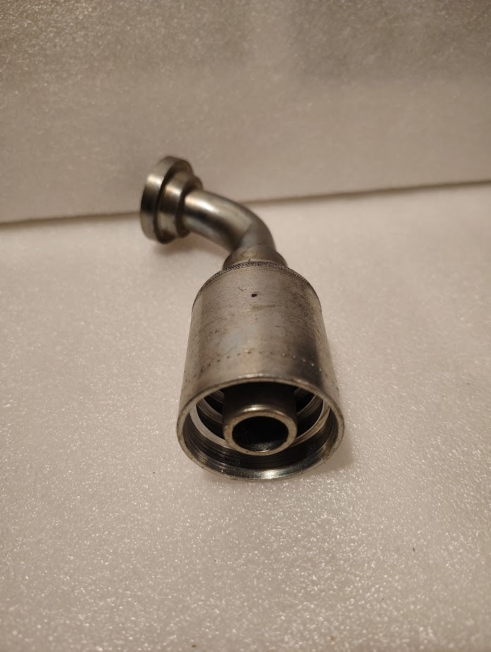 Weatherhead 43012U - H62 | 3/4" Hose x 3/4" Code 61 Flange Fitting - 67.5 bend | GW52 - 12x12 Fitting