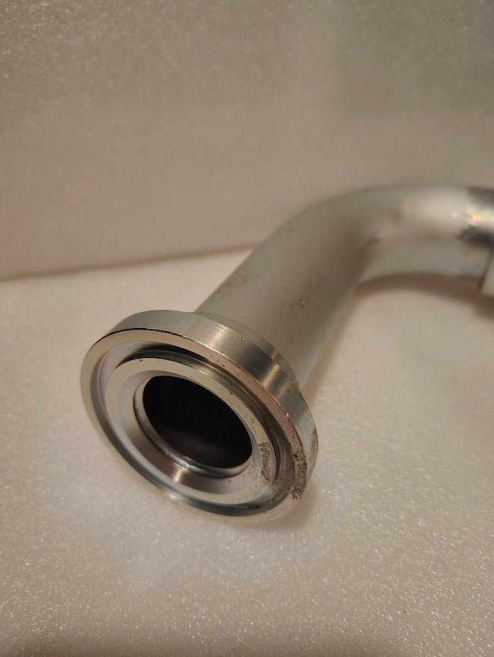 Weatherhead 43024U - G84L58 | 1 1/2" Hose x 1 1/2" Code 61 Flange Fitting - 100 Long bend | GW54 - 24x24 Fitting