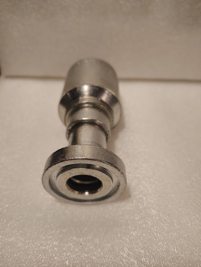 Weatherhead 43016U - D16 | 1" Hose x 1" Code 62 Flange Fitting - Straight | GW60 - 16x16 Fitting