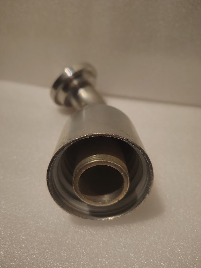 Weatherhead 43020U - H55 | 1 1/4" Hose x 1 1/2" Code 61 - 60 | GW51 - 20x24 Fitting