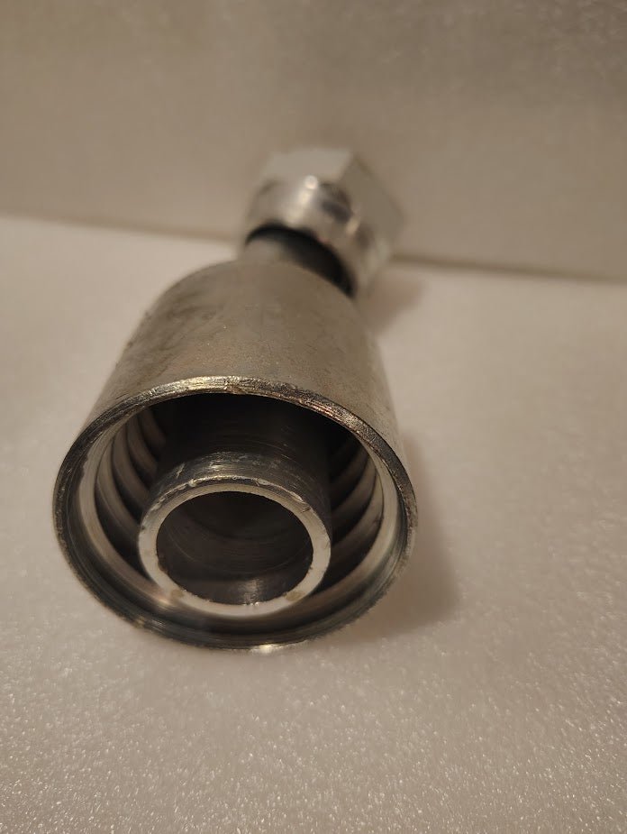 Weatherhead 43020U - L80 | 1 1/4" Hose x 1 1/4" ORFS Swivel Fitting - 45 bend | GW31 - 20x20 Fitting